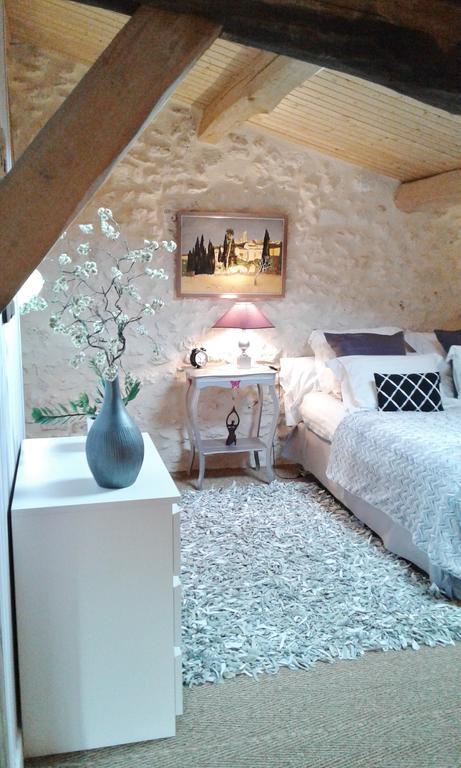 Bed and Breakfast Le Colombier Вильнёв-сюр-Ло Экстерьер фото